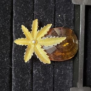 Sarah Coventry Pineapple Brooch